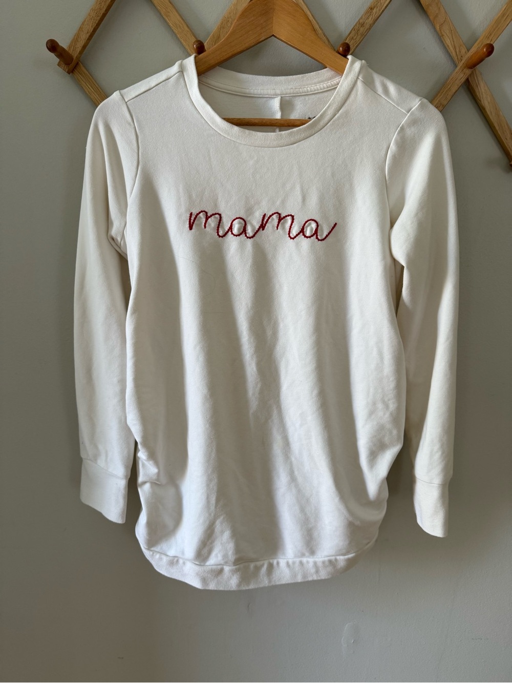 Isabel Maternity Ingrid & Isabel White Mama Embroidered Sweatshirt Ruched XS